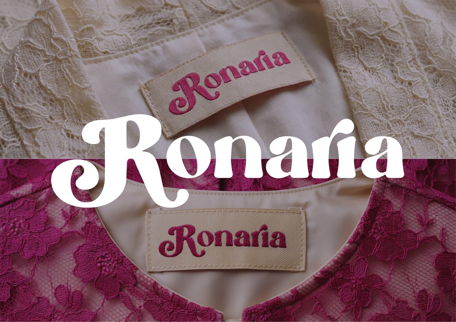 Label jahit Ronaria pada kebaya, memakai logotype merah muda.